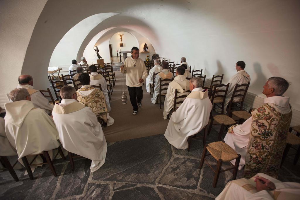 Auberge de l'Hospice Bourg-Saint-Pierre Extérieur photo